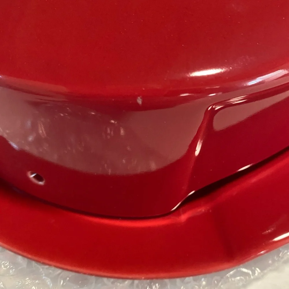 NEW IN BOX COMPLEMENTS Red Brie Baker w/Lid and Original Wrapping Plate and Top - Picture 5 of 6